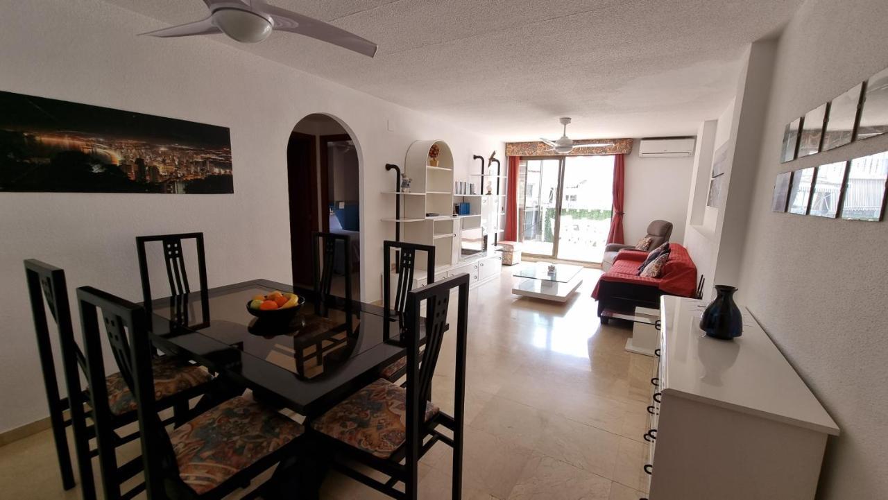 Atico Con Terraza Y 2 Habitaciones En Casco Antiguo Benidorm Eksteriør billede